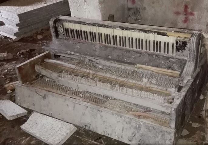 pianos1