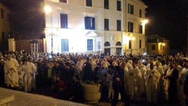 folla porta santa frosinone2