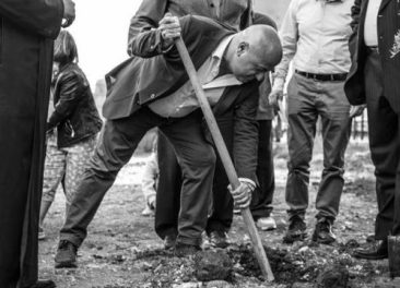 18301171_859443507545258_2506070007697764307_n-e1509437029629